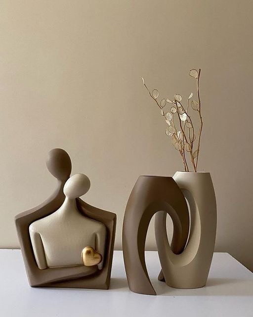 مجسمه آغوش - تصویر 3